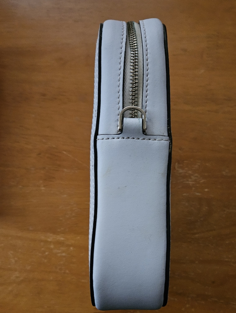 Kate Spade "All Love" Mini Camera Bag - Picture 3 of 6